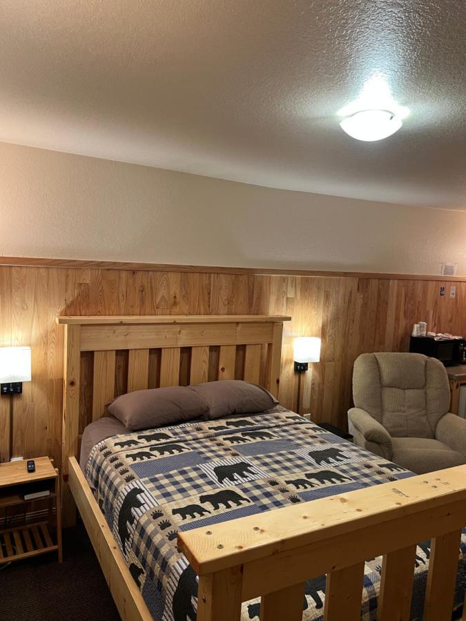 Sportsmen Motel Dorchester Екстериор снимка
